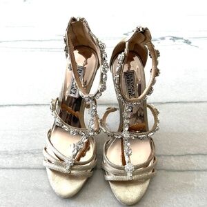 ✨ Badgley Mischka Gold  Crystal Embellished T-Strap Heels – Size 6.5 ✨